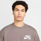 Nike SB Logo Skate T-Shirt CAVE STONE