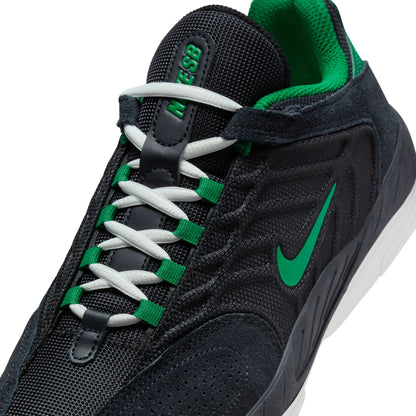 Nike SB Vertebrae BLACK/MALACHITE-BLACK-SUMMIT WHITE