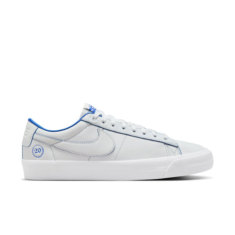 SB BLAZER LOW PRO GT SUMMIT WHITE GAME ROYAL SUMMIT WHITE